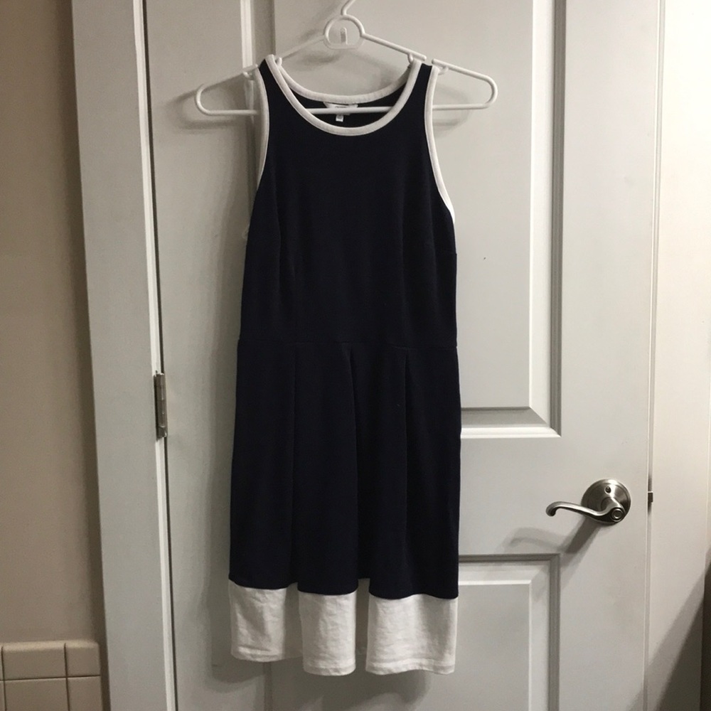 Crown & Ivy Short Sleeve Pleated Dress